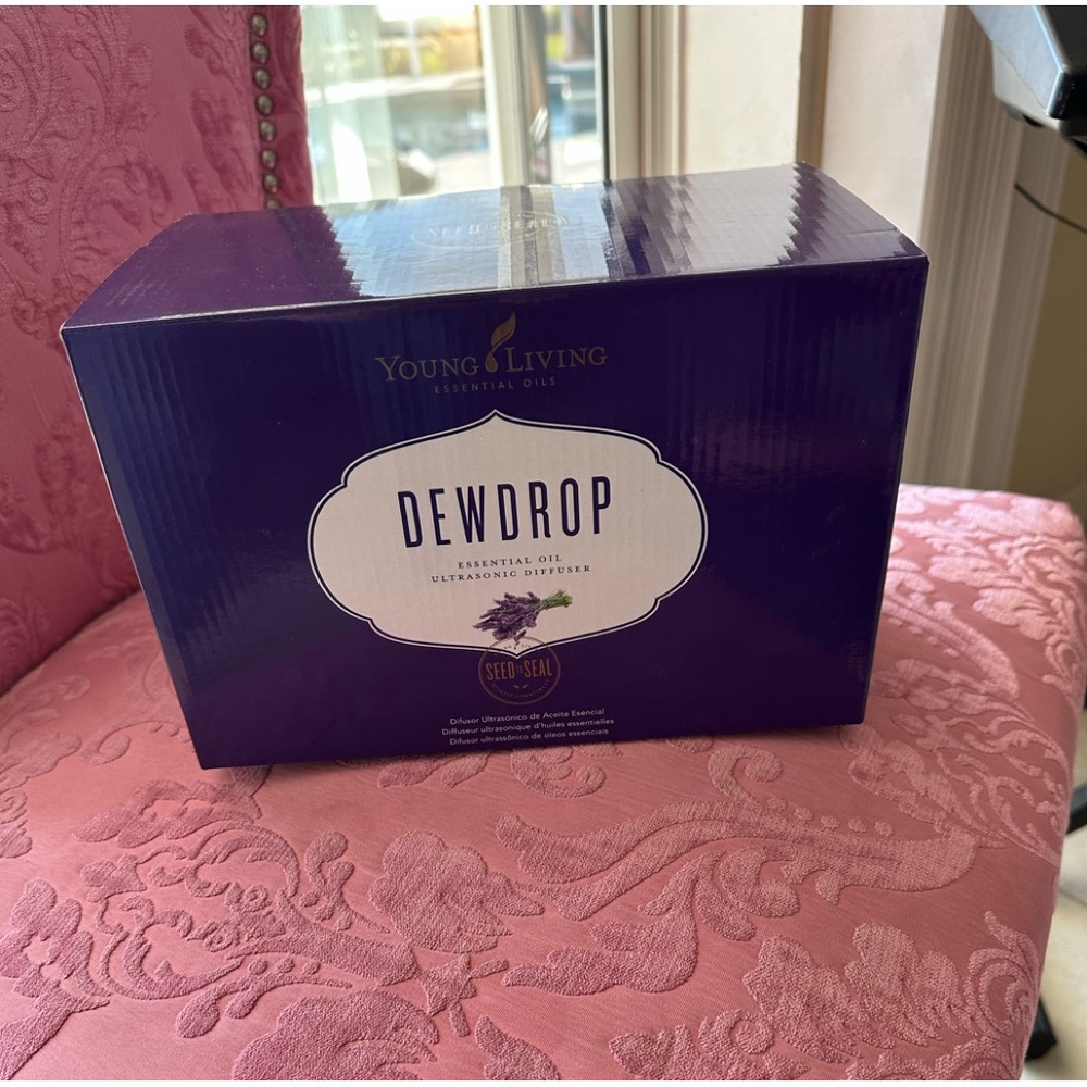 NWT Young Living Essential  Dewdrop with Loyalty &Gathering oils (sealed).